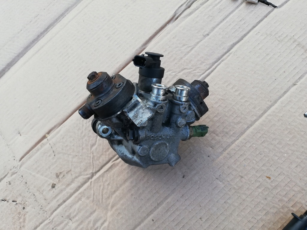 фото №11, Інжектор volvo xc60 31303238 2.0l дизель 129kw 2012