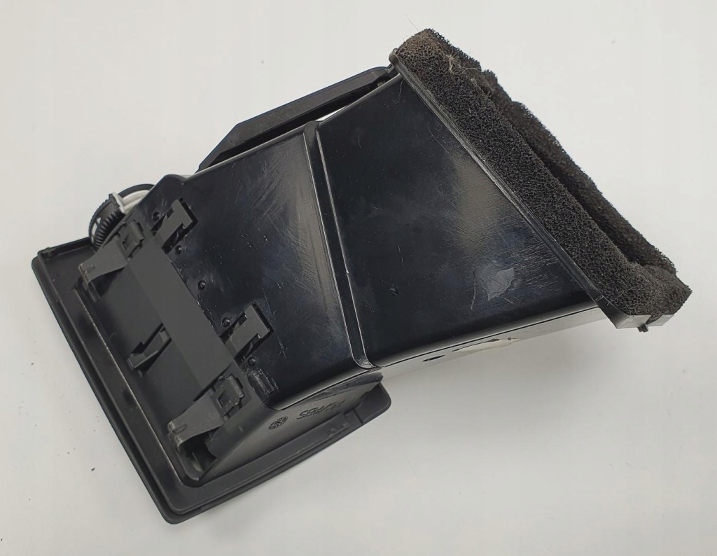 фото №3, Решётка обдув правая mercedes w169