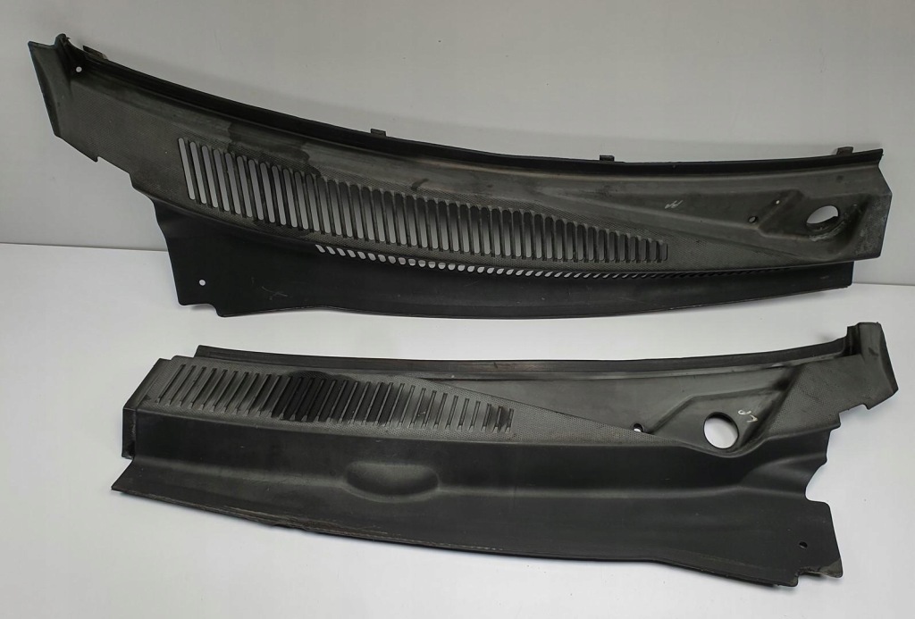 фото №1, Жабо перед jeep cherokee iii wh europa