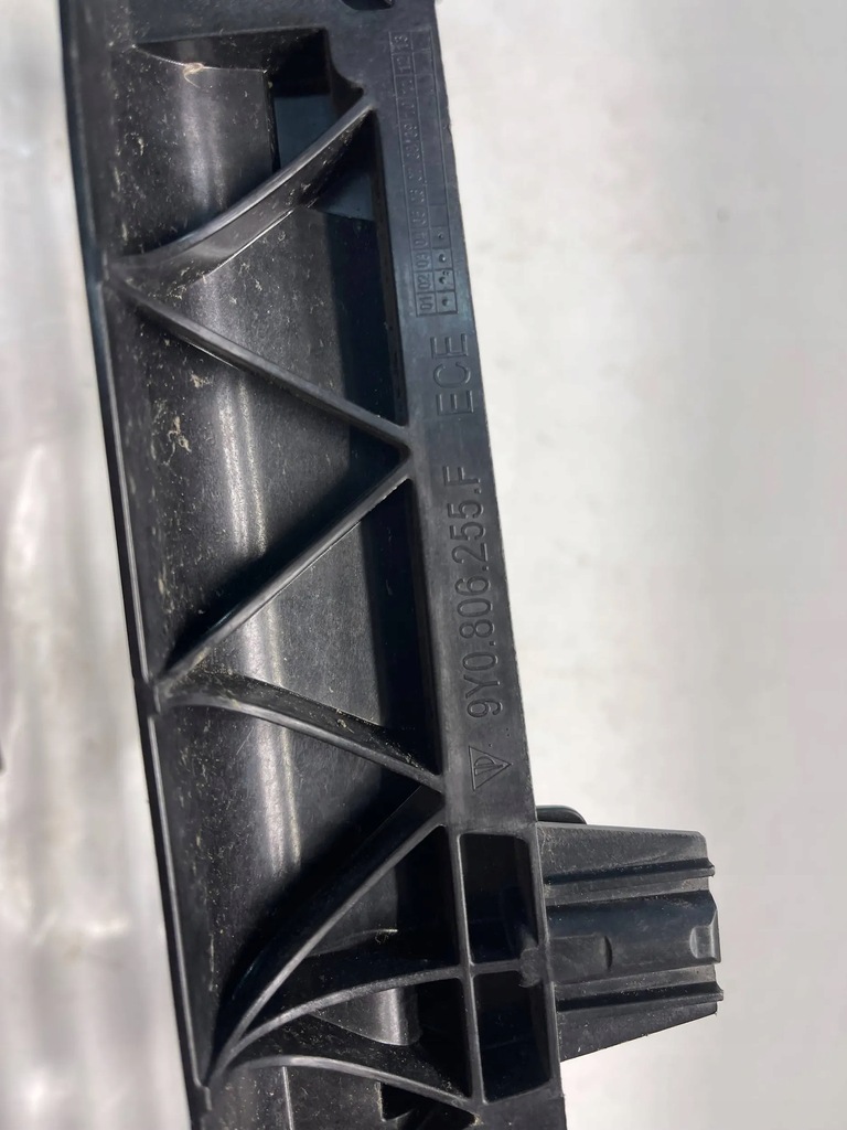 фото №12, Porsche cayenne 9y 9y0 впуск жалюзи канал воздуха 9y0806255