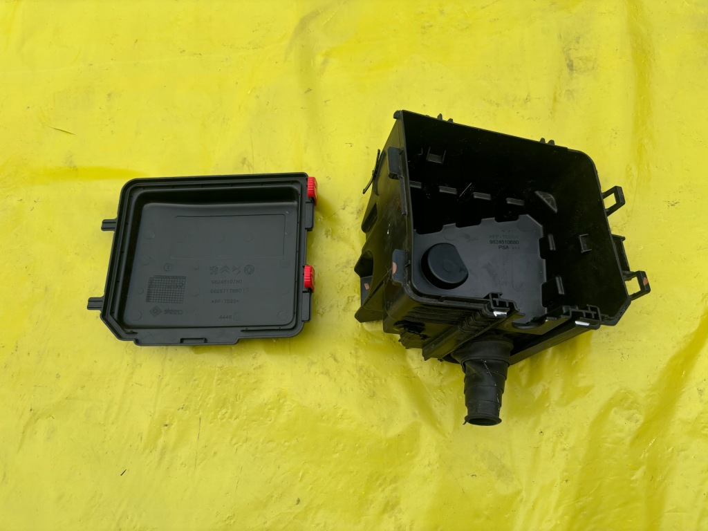 фото №9, Peugeot 208 ii 2008 ii корпус коробка предохранителей bsm