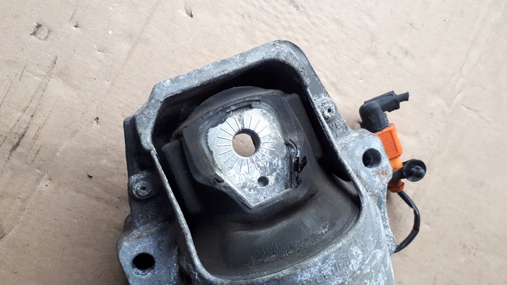 фото №13, S4 b8 lift подушка двигателя левая 3.0 tfsi s5 q5