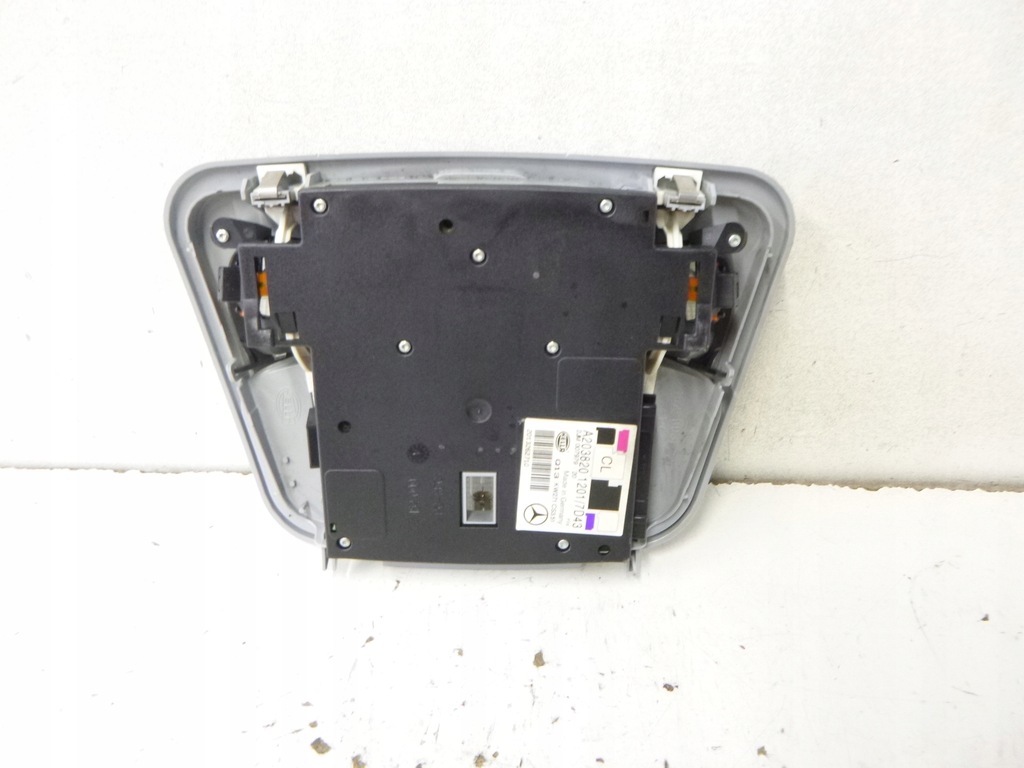 фото №13, Лампа стельовий mercedes w203 coupe 02r.