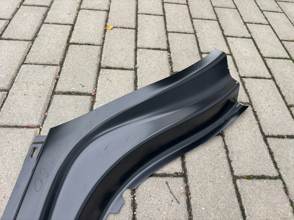 фото №4, Volvo xc60 порог правый пятка четверть оригинал