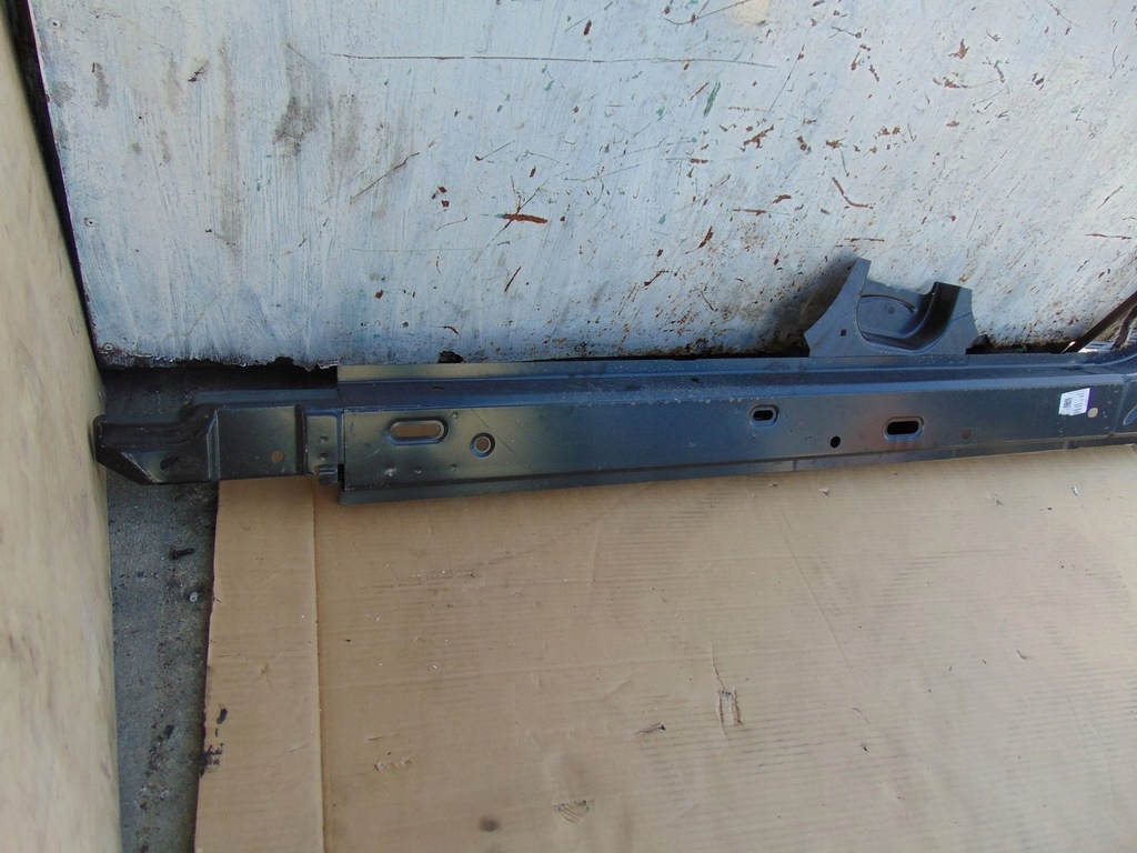 фото №6, Обшивка порог порог усилитель vw golf viii 5h4809377