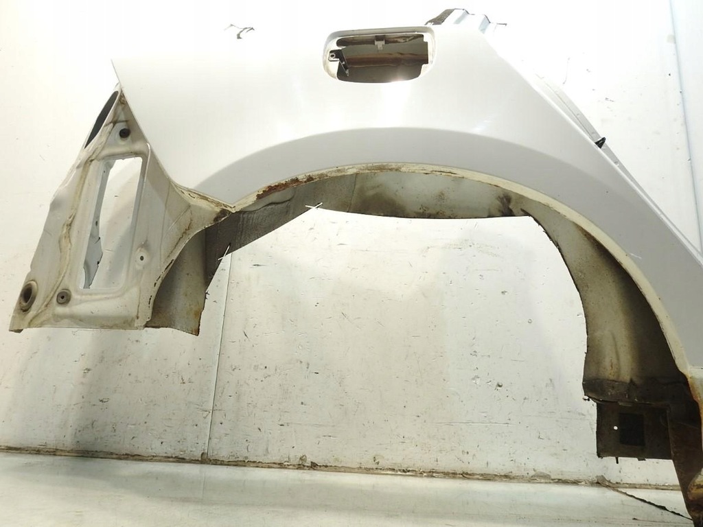 фото №8, Чверть крила правий задня 614-46 volvo v60