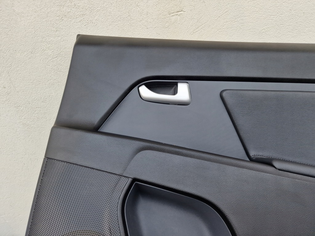 фото №9, Обшивка оббивка двері правий задня kia sportage iii