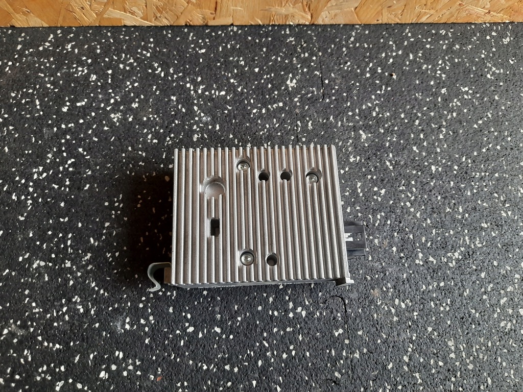 фото №1, Mercedes actros mp4 euro 6 перетворювач напруги 0015421625