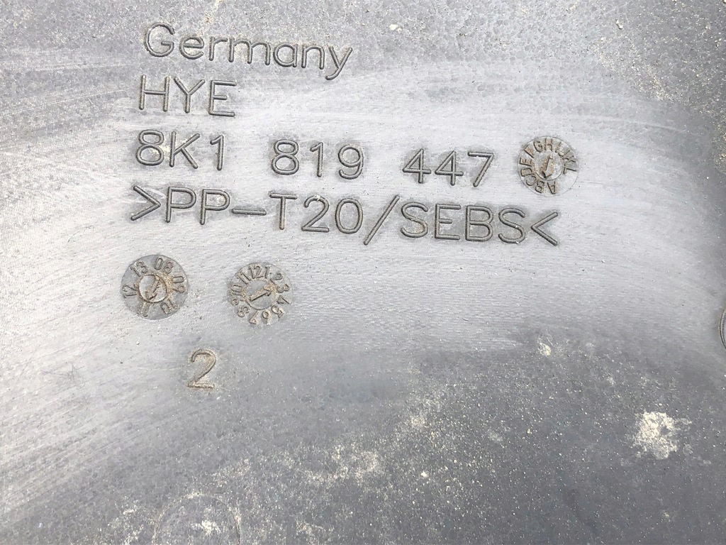 фото №8, Жабо audi a4 b8 8k1819447 europa