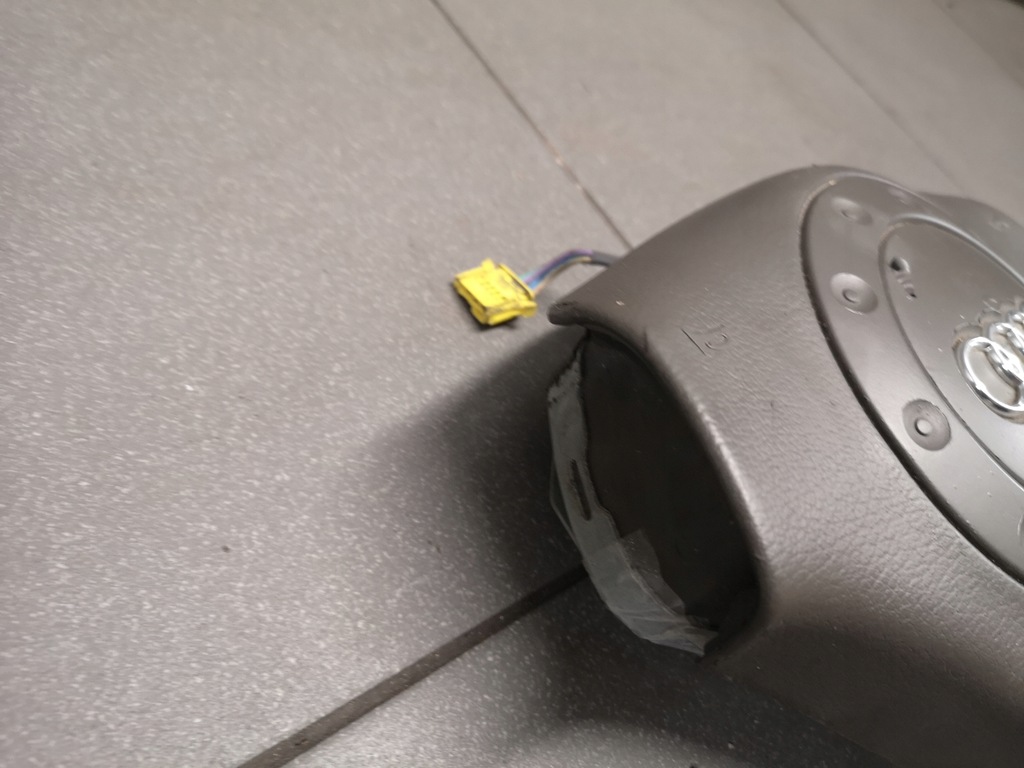 фото №10, Подушка подушка безопасности руля audi a6 c5 4b0880201g