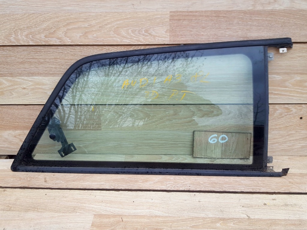фото №1, Audi a3 8l 3d стекло кузовная откидная задняя правая оригинал