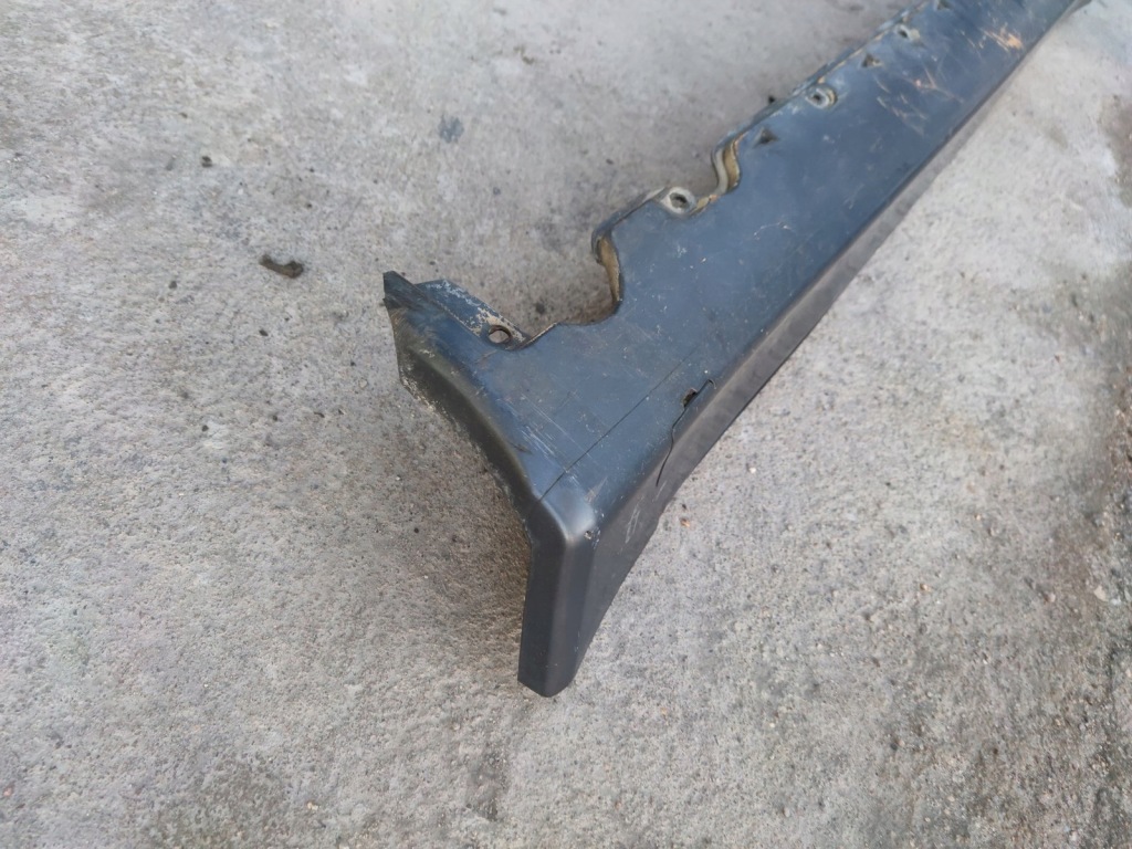 Mercedes r129 поріг лівий накладка Ціна