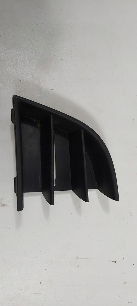 фото №1, Skoda octavia ii решётка бампера левый перед