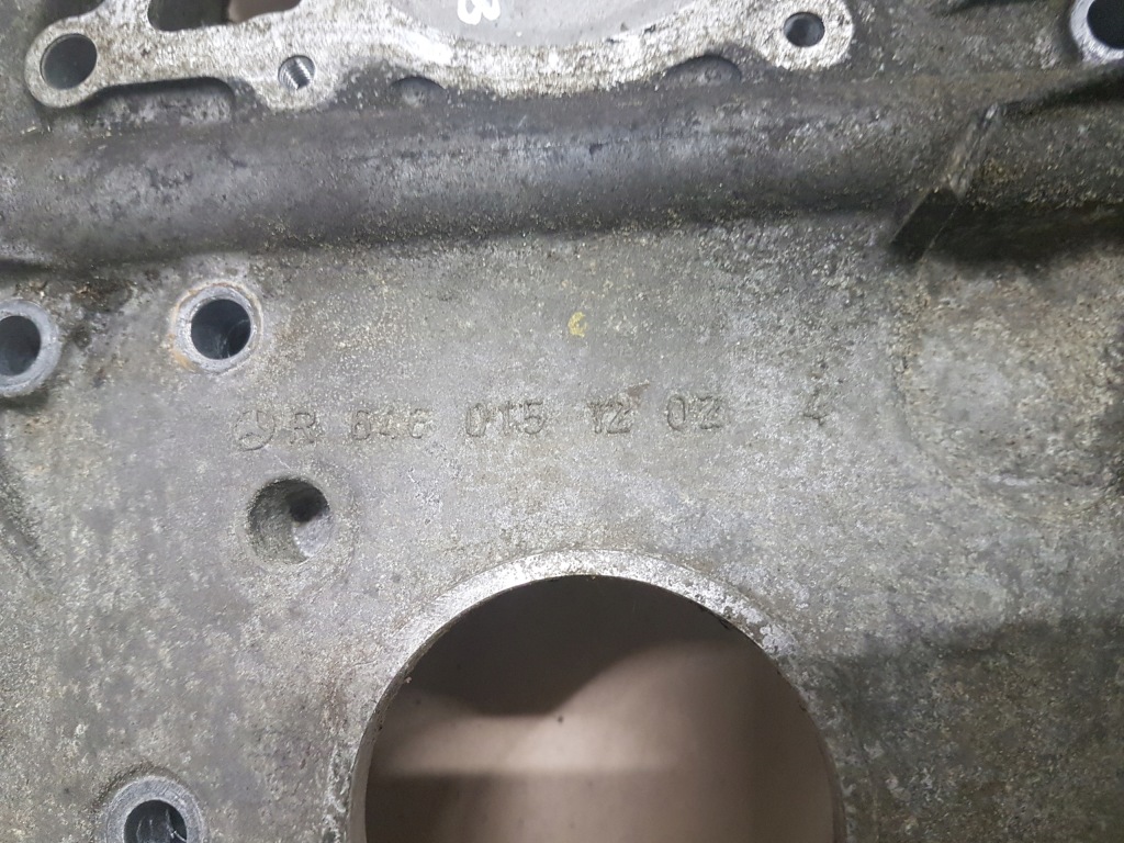 фото №2, 183 крышка защита распределительного вала mercedes vito ii w639 2.2 cdi r6460151202