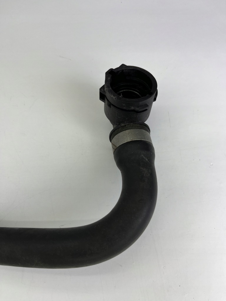 Шланг патрубок труба трубка води bmw g01 g02 9894757 Ціна