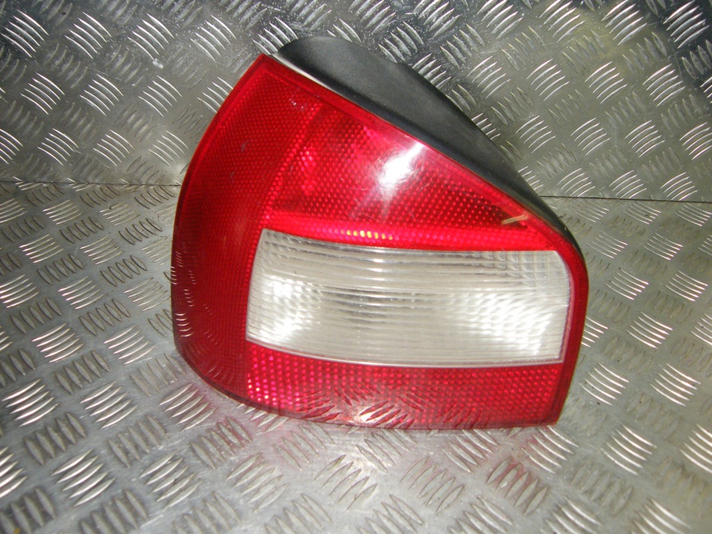 фото №1, Audi a3 8l lift лампа вкладыш левый задняя задняя