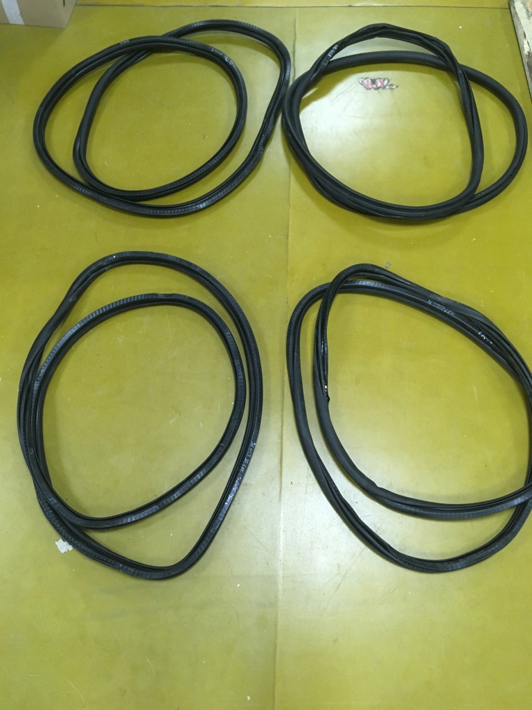 фото №1, Прокладка дверь l/p задняя peugeot 5008 ii 17r p87