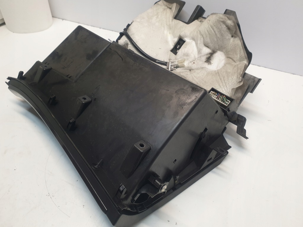 фото №6, Бардачок пасажира subaru legacy iv 66208ag070