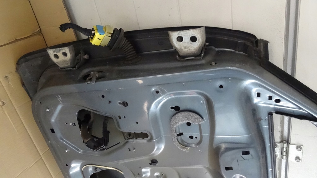 фото №10, C4 picasso 1 i дверь правый перед ezwd