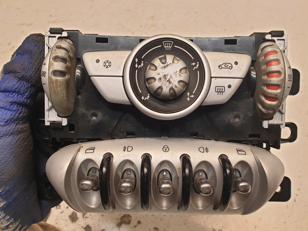 фото №3, Панель кондиціонера mini cooper r56 3448852