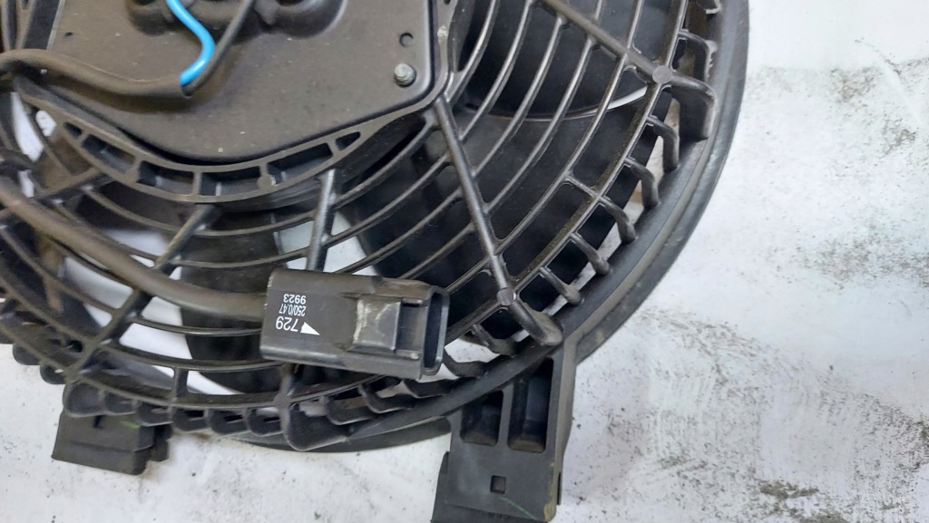 Вентилятор радіатора toyota land crusier j15 j 150 denso корпус з корпус в Україні