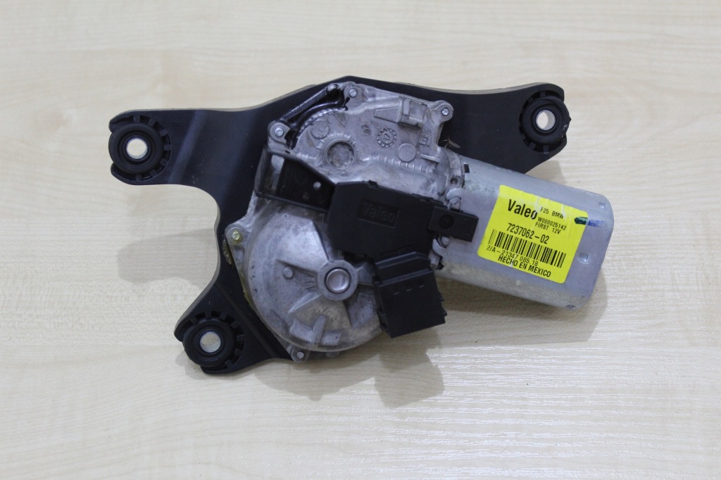 фото №1, Моторчик дворники задняя bmw x3 f25 7237062