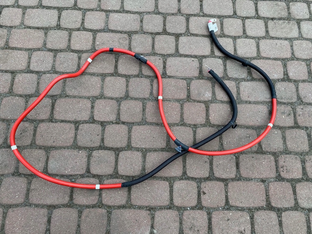 фото №1, Кабель акумулятор plus maserati levante 670032363