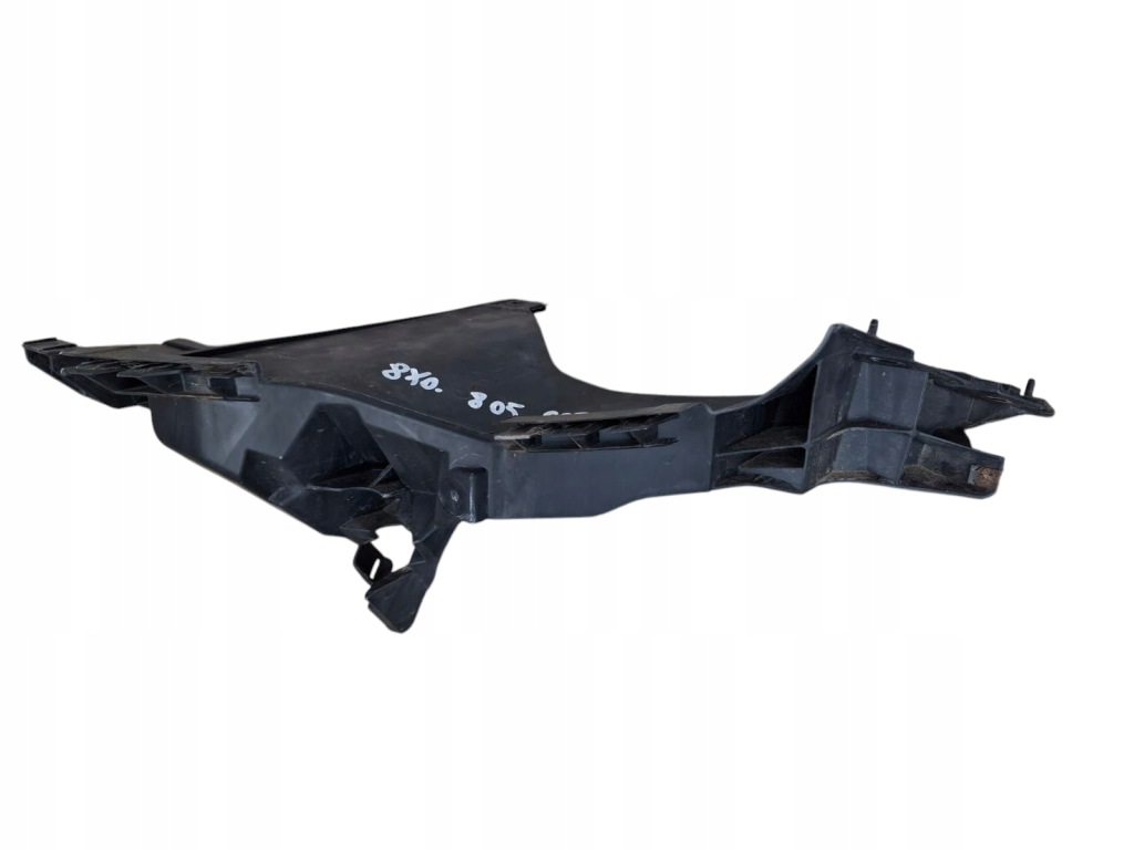 Купить Audi a1 2012- 8x0805607 кронштейн направляющая лампы левый