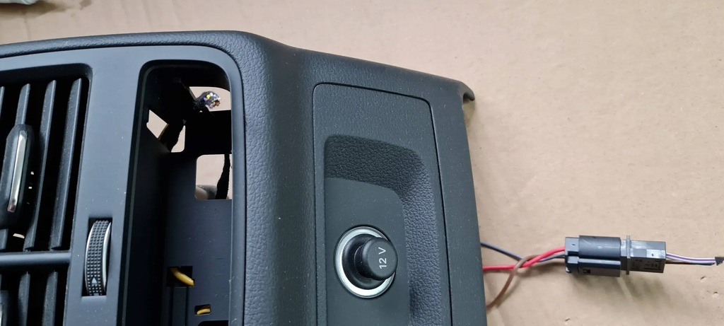 фото №9, A5 8w защита туннель решётка обдув задняя разъём 12v 8w0864376 a4 b9 8w