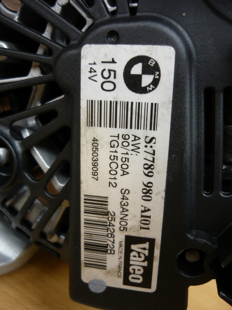 Генератор bmw e46 318d 320d 330d x3 e83 2.0d 3.0d x5 e53 7789980 valeo Недорого