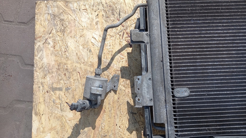 Радиатор кондиционера mercedes benz a w168 00r 1.6b 1688300458 Оригинал