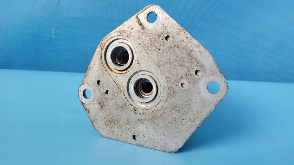 Toyota rav4 v 2.0 vvti 19r радиатор масла 15710-24010 Киев