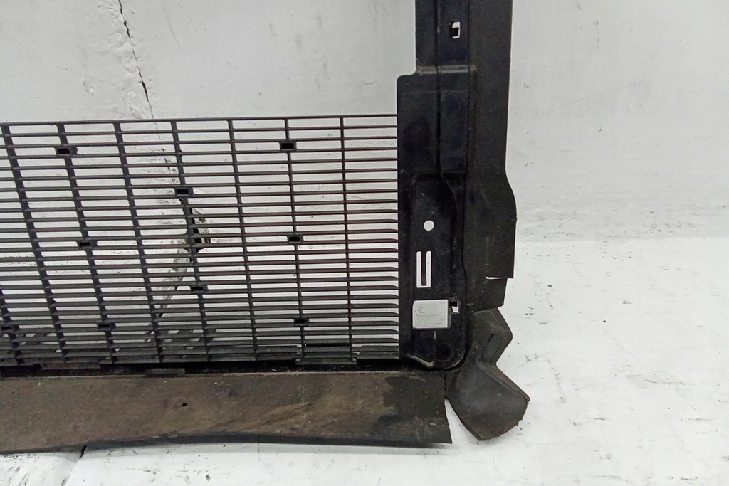 фото №9, Впуск повітря радіатора vw id.3 e11 1ea121281c 0.0l electric 152kw 2020