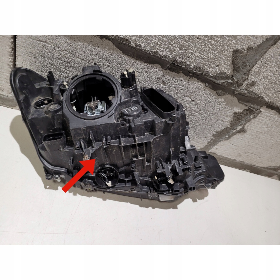 фото №7, Лампа левый перед bmw f30 f31 bi ксенон dynamic led eu