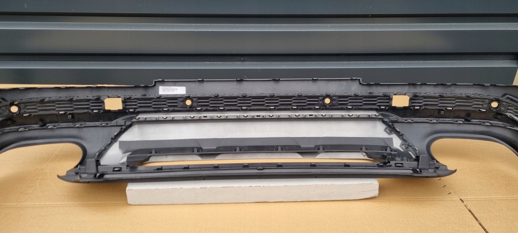 Купити Audi q7 s-line lift 19- бампер задня оригінал d183