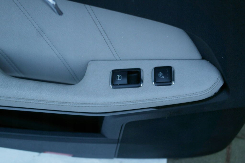 фото №9, Mercedes-benz e w212 10r обшивки обивка дверь комплект подогрев задняя сиденья