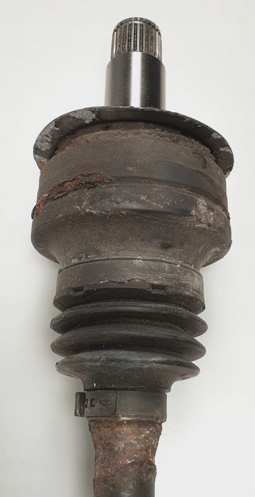 Приводной вал правый  задняя 4matic mercedes glk x204 2.2 cdi Цена