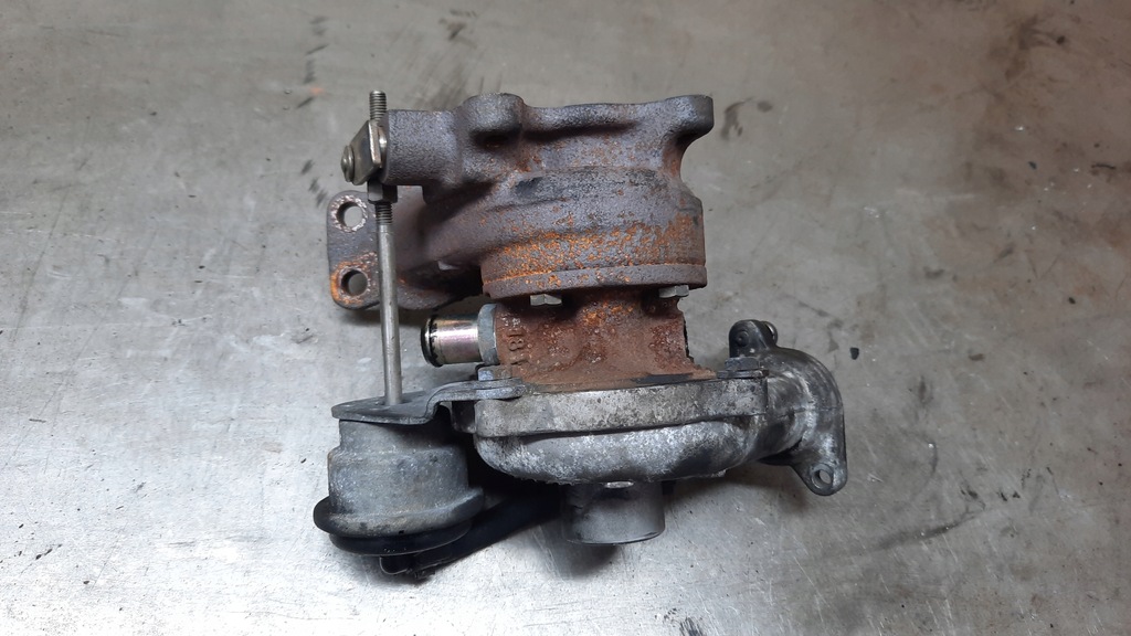 фото №4, Турбонагнетатель 54359710009 citroen c3 1.4 hdi