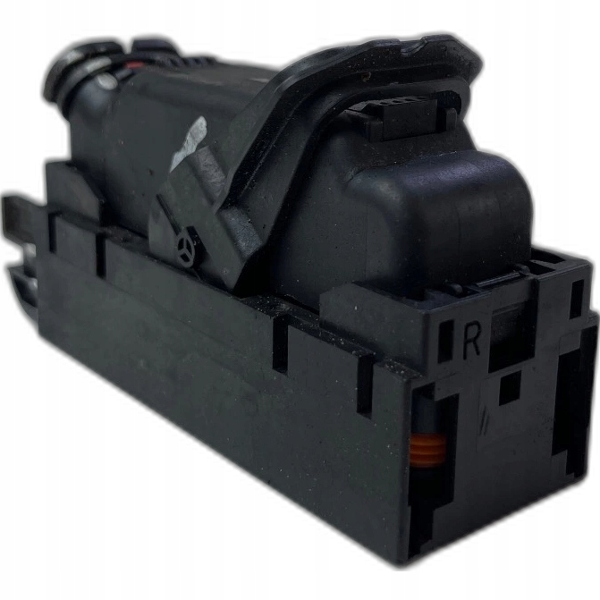 фото №1, Штекер колодка насоса abs nissan navara d40 pathfinder r51