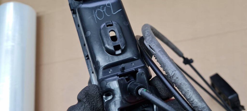 фото №11, Sq5 q5 80a lift кнопка трос відкривання сидіння правий задня 80a880c22