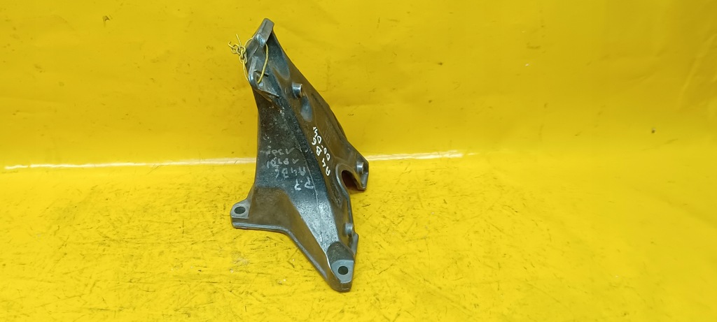 фото №8, Кронштейн двигуна audi a4 b6 8e0199308d 00-04r