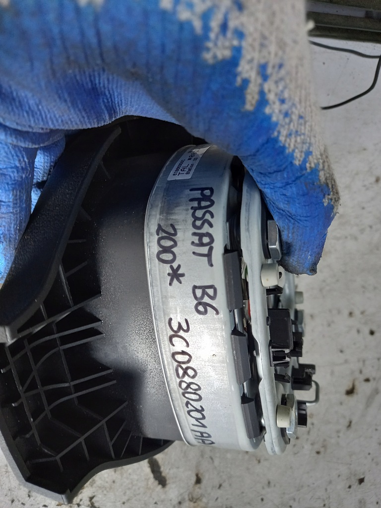 фото №5, Подушка подушка безпеки керма vw passat b6