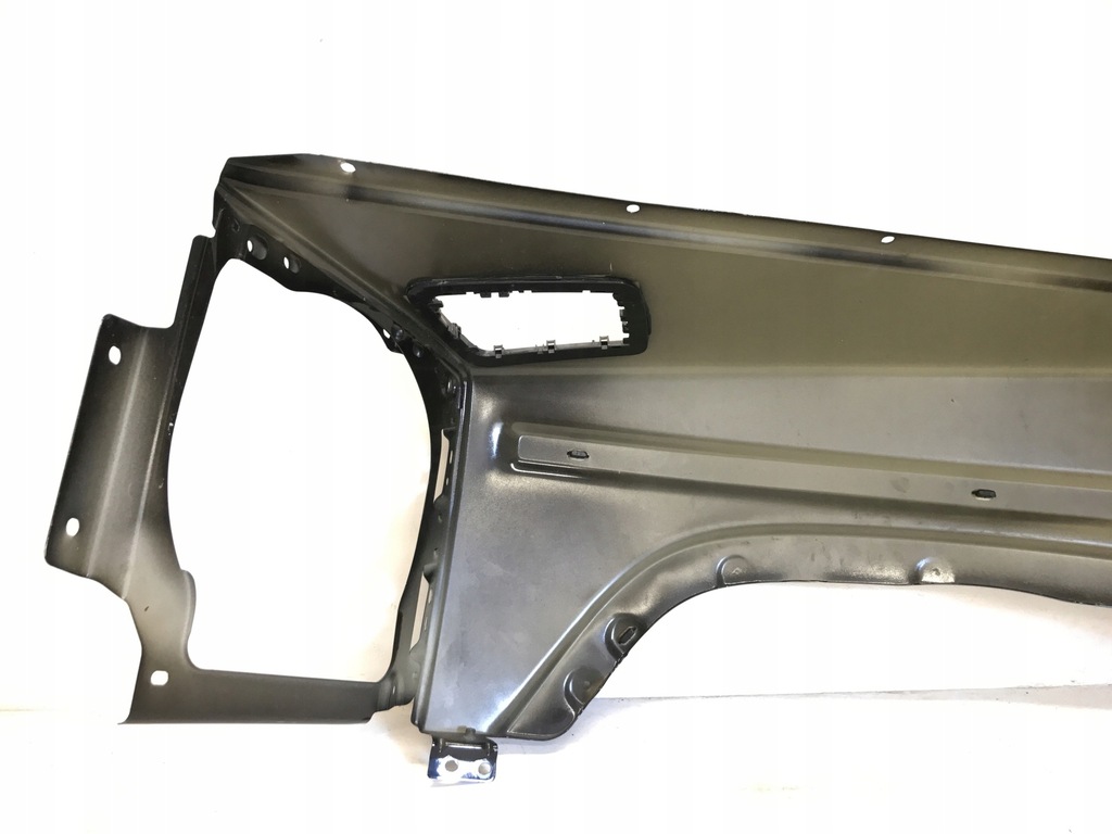 фото №11, G-klasa w463 крила правий перед передній молдинг