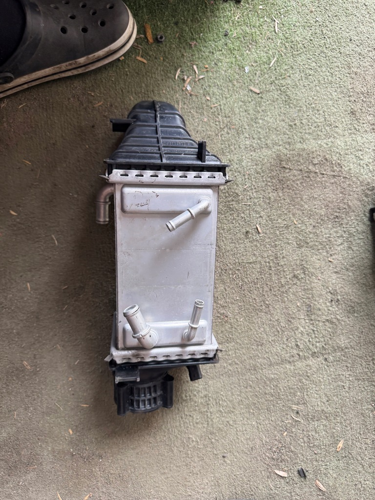 фото №8, Skoda octavia iii scala 1.5 tsi радіатор повітря інтеркулер водяний oryg