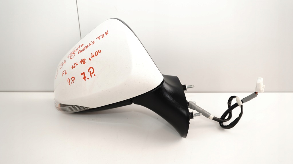 Купити Дзеркало праве toyota avensis t27 рестайлінг  15-18r 7pin 40