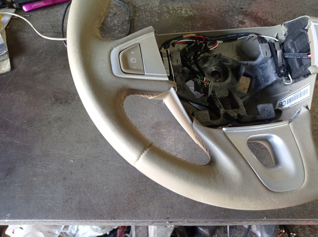 фото №5, Renault megane iii fluence - повітропровід шкіра мультифункція