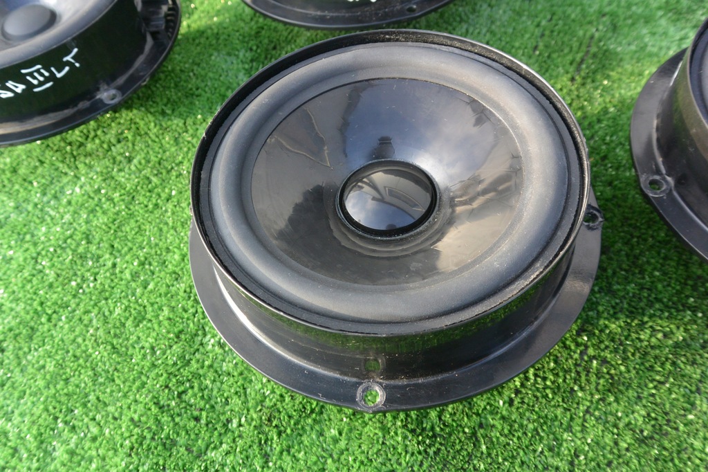 фото №3, Динамик сабвуфер fender vw passat b7 usa kpl