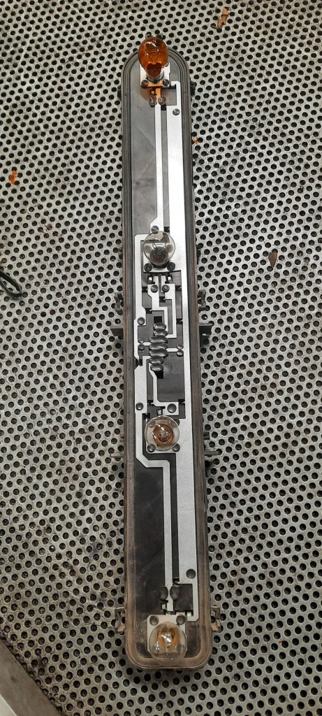 Купити Вкладиш лампи mercedes sprinter 89504001