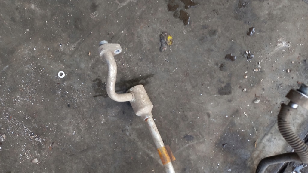 фото №7, Шланг кондиционера daewoo tacuma 2.0b 02r