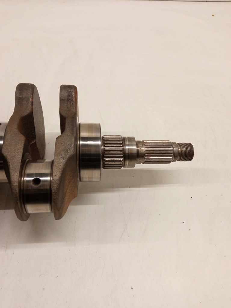 Wał коленчатый 2.4 d volvo s60 1 2000-2009 с Разборки